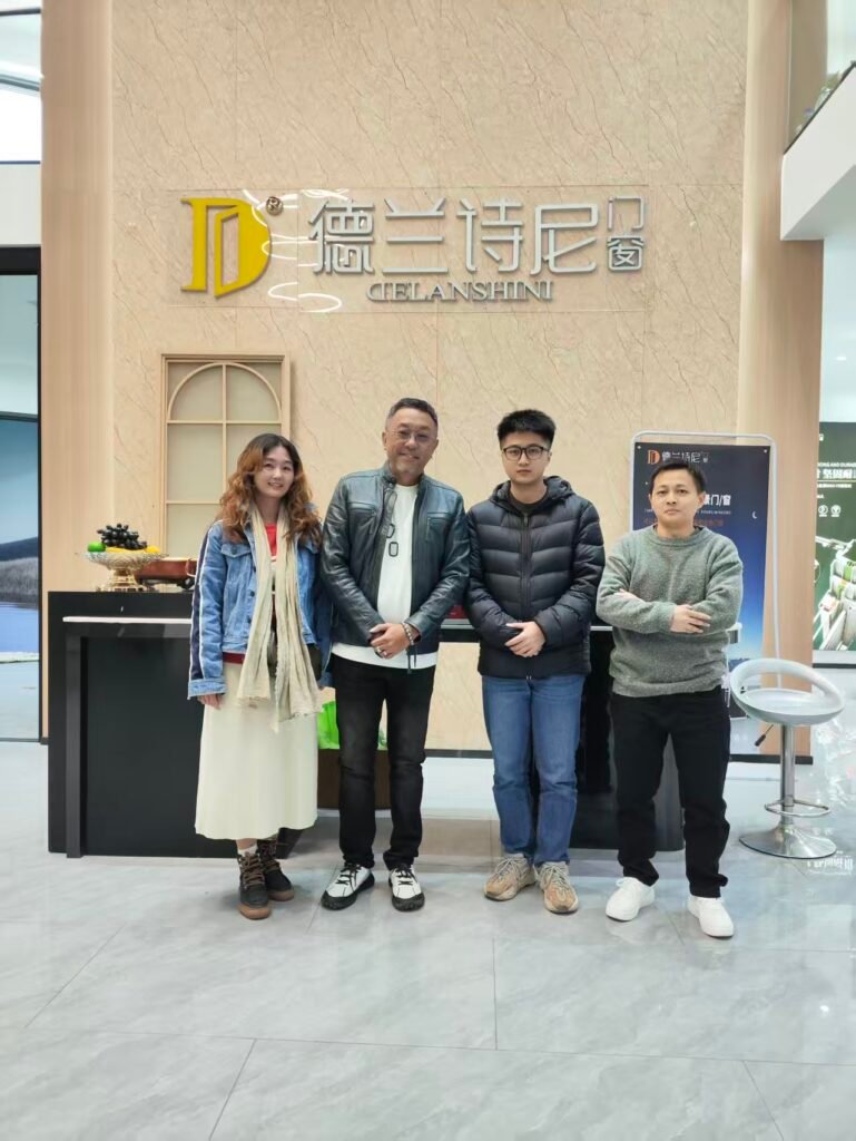 Malaysian Customers Visit Factory and Place Orders